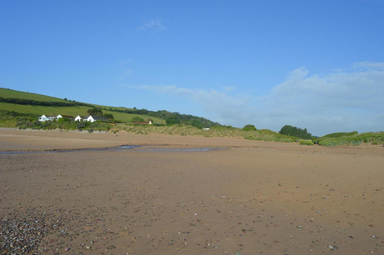 Villa Galwad Y Mor A Coastal Escape In Pembrokeshire'S National Parks Lamphey Exterior foto